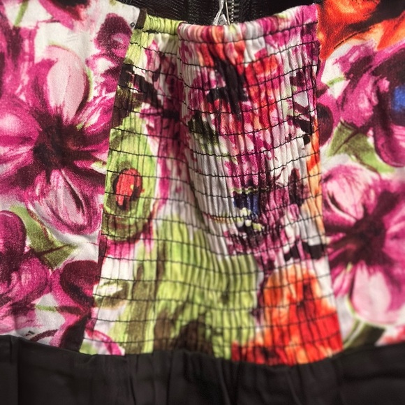 NWT Lucy Paris with a zipper down the fron Floral and Black mini Dress - Picture 6 of 17